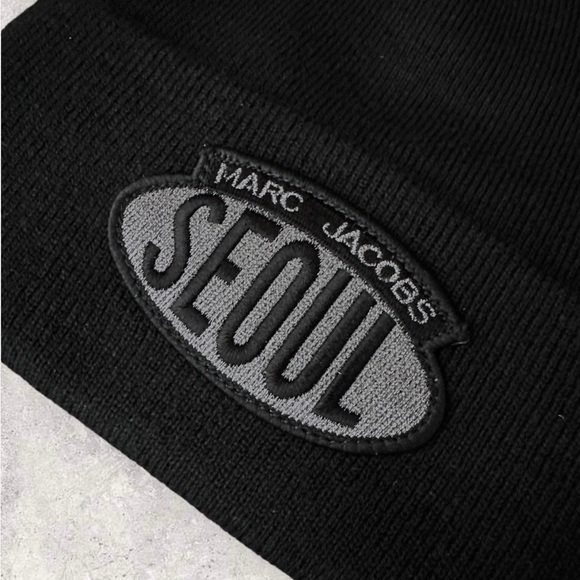 Marc Jacobs Seoul Beanie - Picture 3 of 3